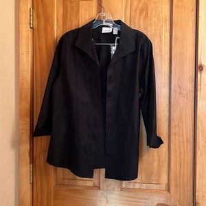 Black Chicos three-quarter length sleeve size 2